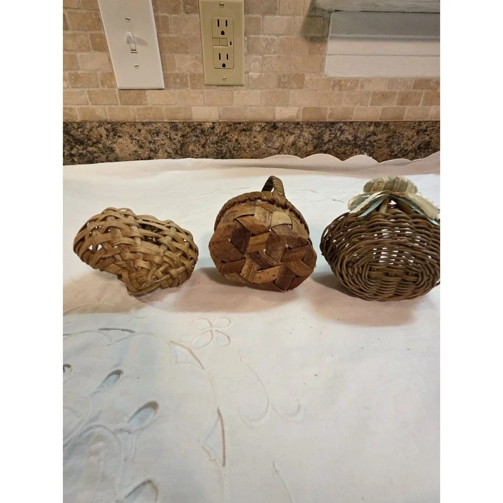Vintage Woven Wicker Mini Baskets - Lot Of 3